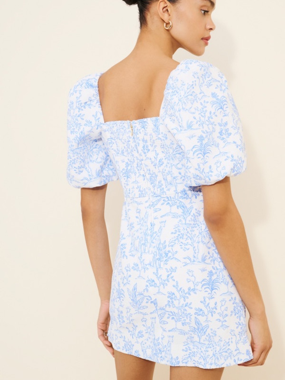Lilly Pulitzer Justina Light Blue Puff-Sleeve Mini Dress skirted romper - Picture 2 of 9
